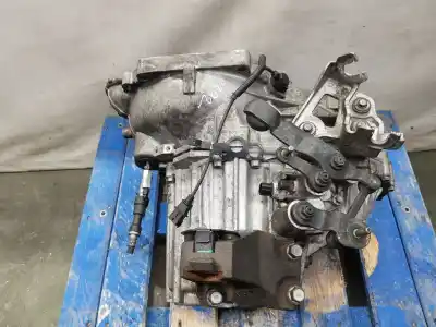 Second-hand car spare part gearbox for kia optima (jf) 1.7 crdi oem iam references u93j  4300024az0