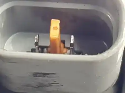 Peça sobressalente para automóvel em segunda mão farol / projetor de nevoeiro direito por kia optima (jf) 1.7 crdi referências oem iam 92202d4101  92202d4101