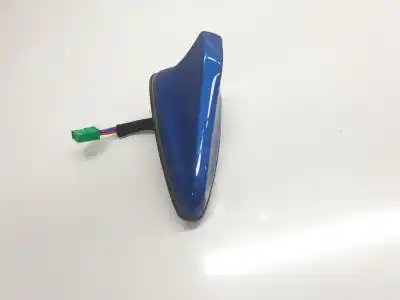 Second-hand car spare part antenna for kia ceed drive 110 cv / 81 kw oem iam references 96210j7700b3l  96210j7700b3l