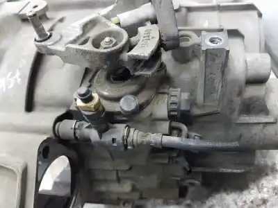 Автозапчастина б/у коробка передач для skoda superb (3v3) 2.0 tdi посилання на oem iam qfz  02q300050m