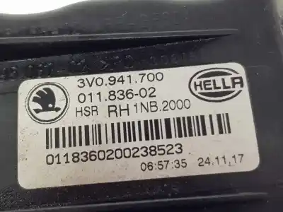 Автозапчастина б/у правий протитуман для skoda superb (3v3) 2.0 tdi посилання на oem iam 3v0941700  3v0941700