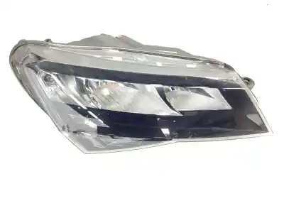 Автозапчасти б/у правая фара за SKODA SUPERB BERLINA 3V3 Ambition ссылки OEM IAM 3V1941016  3V1941016
