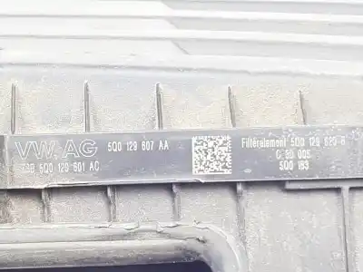 Автозапчастина б/у повітряний фільтр для skoda superb (3v3) 2.0 tdi посилання на oem iam 5q0129607aa  5q0129607aa