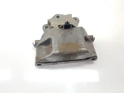 Second-hand car spare part LEFT ENGINE SUPPORT for VOLKSWAGEN CRAFTER KASTEN (SY)  OEM IAM references 2N0199555K  2N0199555K