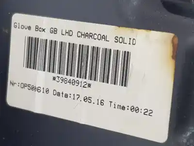 Автозапчасти б/у бардачок за volvo v40 inscription ссылки oem iam 39840912  31393634