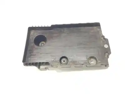 Tweedehands auto-onderdeel MEDIUM voor VOLVO V40  OEM IAM-referenties 31301934  31301934