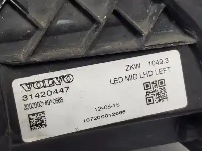 Second-hand car spare part left headlight for volvo v40 inscription oem iam references 31420447  31420447