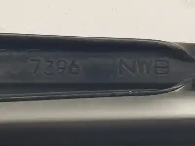 Автозапчастина б/у лівий передній ручок склоочисника для mitsubishi montero (v80/v90) 3.2 di-d intense посилання на oem iam 8250a200  8250a200