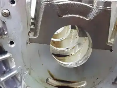 Second-hand car spare part block for skoda fabia ambition oem iam references   04c100032e