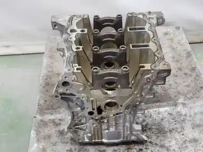 Second-hand car spare part block for skoda fabia ambition oem iam references   04c100032e