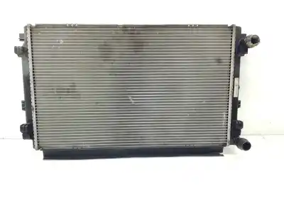 Second-hand car spare part water radiator for skoda superb 2.0 tdi oem iam references 5q0121251gd