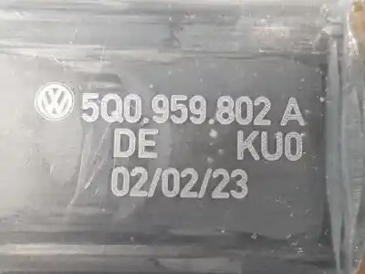 Peça sobressalente para automóvel em segunda mão motor elevador vidro dianteiro esquerdo por volkswagen troc a11 sport referências oem iam 5q0959802a