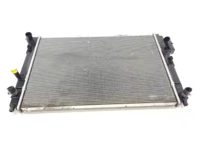Recambio de automóvil de segunda mano de Radiador Agua para TOYOTA YARIS (_P13_) 1.5 Hybrid (NHP130_) referencias OEM IAM 1640021330  1640021331
