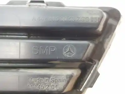 Автозапчасти б/у центральная решетка бампера за MERCEDES-BENZ CLASE V (W447) V 200/220 CDI. 250 CDI/BT AVANTGARDE (447.813) ссылки OEM IAM A4478850053  A4478850053