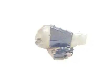 İkinci el araba yedek parçası Bagaj / Kapi Kilidi için TOYOTA LAND CRUISER (J12) 3.0 Turbodiesel OEM IAM referansları 6911060170  6911060173