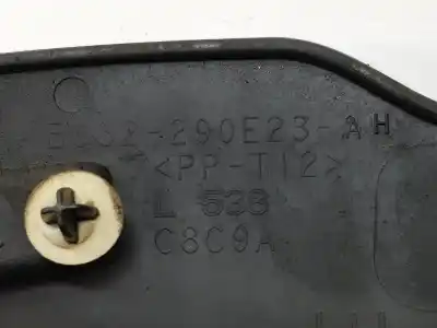 Peça sobressalente para automóvel em segunda mão aba do guarda-lamas traseiro esquerdo por land rover range rover evoque evoque hse referências oem iam bj32290e23ah  lr066507