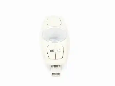Peça sobressalente para automóvel em segunda mão LUZ INTERIOR por FORD FOCUS BERLINA (CAP)  Referências OEM IAM BM5113776EA  2038688