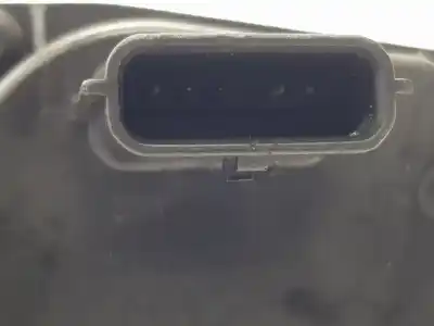Peça sobressalente para automóvel em segunda mão válvula egr por clase c clase c familiar 1.6 cdi referências oem iam a6261400160  a6261400160