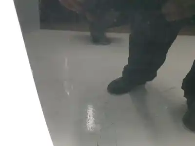 Second-hand car spare part front right door for kia optima drive oem iam references 76004d4000  76004d4000