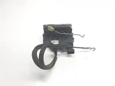 Second-hand car spare part front right door lock for opel corsa d selective oem iam references 13258274  13258274