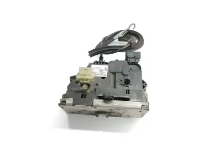 Pezzo di ricambio per auto di seconda mano serratura porta anteriore sinistra per opel corsa d selective riferimenti oem iam 13258271  13258271