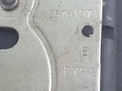 Автозапчасти б/у замок багажника/ворот за OPEL CORSA D Selective ссылки OEM IAM 55701971  55701971