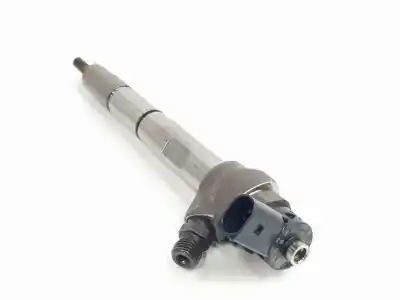 Second-hand car spare part injector for seat leon sc (5f5) fr oem iam references 04l130277ac  04l130277ac