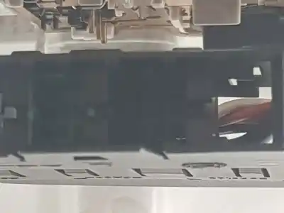 Second-hand car spare part interior light for opel corsa d selective oem iam references 644160657  644160657