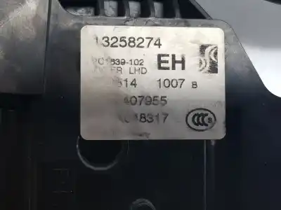 Second-hand car spare part front right door lock for opel corsa d selective oem iam references 13258274  13258274