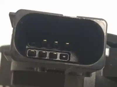 Second-hand car spare part front right door lock for opel corsa d selective oem iam references 13258274  13258274