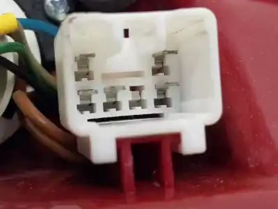 Peça sobressalente para automóvel em segunda mão farolim interior traseiro direito por kia ceed (jd) drive 128 cv / 94 kw referências oem iam 92404a2200  92404a2200