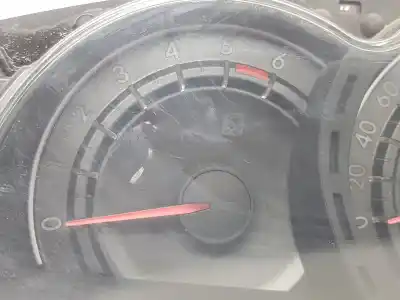 Peça sobressalente para automóvel em segunda mão quadrante por toyota verso 2.0 d-4d referências oem iam 838000f070  838000f070