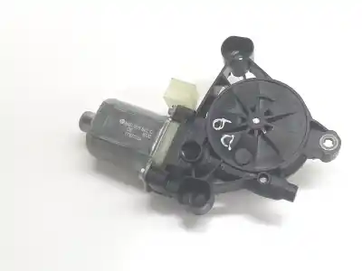 Tweedehands auto-onderdeel Raammotor Rechts Voor voor SEAT ATECA (KHP) FR OEM IAM-referenties 5Q0959802C  5Q0959802C