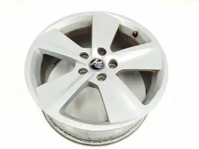 Автозапчастина б/у шина для skoda superb (3v3) 2.0 tdi посилання на oem iam 5f0601025b  7.5jx17h2