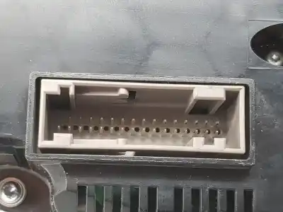 Pezzo di ricambio per auto di seconda mano pannello degli strumenti per audi a4 b8 avant (8k5) 2.0 tdi riferimenti oem iam 8k0920932  503002561431