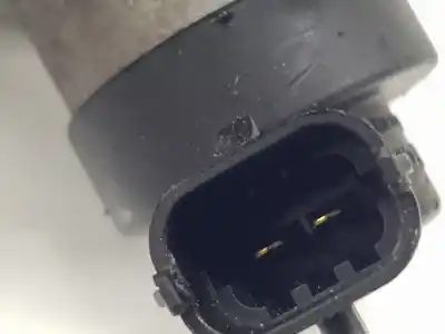 Peça sobressalente para automóvel em segunda mão bomba de injeção por opel vectra c (z02) 1.9 cdti (f69) referências oem iam 55209063  55209063