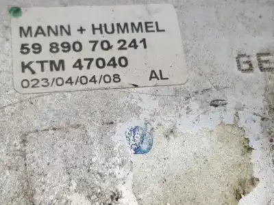Pezzo di ricambio per auto di seconda mano radiatore olio per opel vectra c (z02) 1.9 cdti (f69) riferimenti oem iam 5989070241  93184682