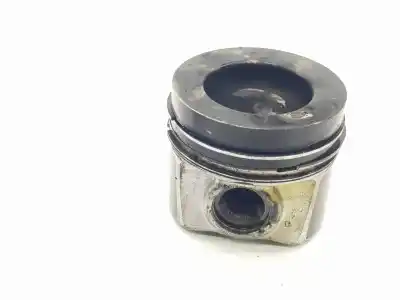 Second-hand car spare part PISTON for VOLKSWAGEN GOLF VII VARIANT (BA5)  OEM IAM references 04L107065D  04L107065D