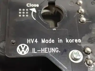 Автозапчасти б/у внутренний свет за skoda superb 2.0 tdi ссылки oem iam 5ta947105a  5ta947105a