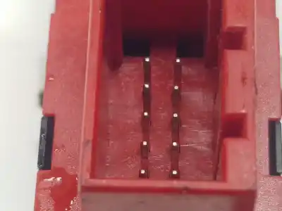 Pezzo di ricambio per auto di seconda mano interruttore per audi a1 (8x) attraction riferimenti oem iam 8x0959673  8x0959673