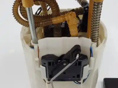 Peça sobressalente para automóvel em segunda mão bomba de combustivel por audi a1 (8x) attraction referências oem iam 6r0919050ah  6r0919050ah