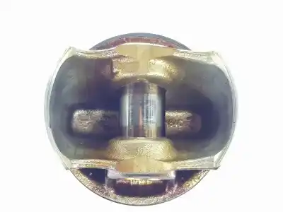 Second-hand car spare part piston for bmw serie 7 (e65/e66) 740li 306 cv / 225 kw oem iam references 8681079  11258681079