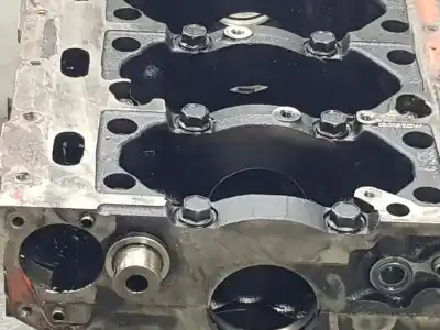 Автозапчасти б/у блокировать за mitsubishi montero (v60/v70) 3.2 di-d all-four ссылки oem iam bloque 4m41  me993435