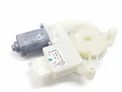 Peça sobressalente para automóvel em segunda mão Motor Elevador Vidro Dianteiro Esquerdo por RENAULT CAPTUR II ETECH ENGINEERED Referências OEM IAM 827216497R  827216497R