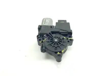 Second-hand car spare part left front window motor for kia ceed (jd) drive 128 cv / 94 kw oem iam references 617012901  82450a2010