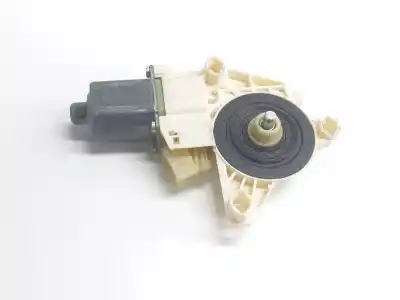 Piesă de schimb auto la mâna a doua Motoras Macara Geam Fata Dreapta pentru MERCEDESBENZ CLASE C BM 204 BERLINA C 320 CDI 204.022 Referințe OEM IAM A2048200242  A2048200242