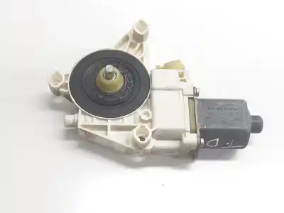 Pièce détachée automobile d'occasion Moteur Lève Vitre Arrière Gauche pour MERCEDES-BENZ CLASE C BM 204 BERLINA C 320 CDI 204.022 Références OEM IAM A2048200542  A2048200542