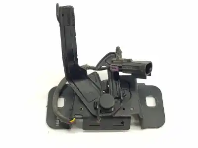 Second-hand car spare part BONNET LOCK for OPEL ASTRA K SPORTS TOURER  OEM IAM references 39065983  39065983