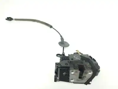 Peça sobressalente para automóvel em segunda mão fechadura da porta traseira direita por renault captur life referências oem iam 805027072r  805027072r