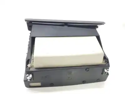 Peça sobressalente para automóvel em segunda mão porta luvas por renault captur life referências oem iam 685003033r  685000532r